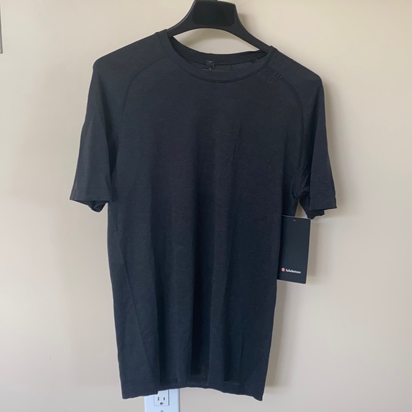 lululemon athletica Other - Metal Vent Tech Short Sleeve 2.0 NWT!
